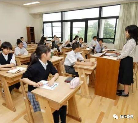 日韩高中生上课视频网站,网络视频中的学习日常